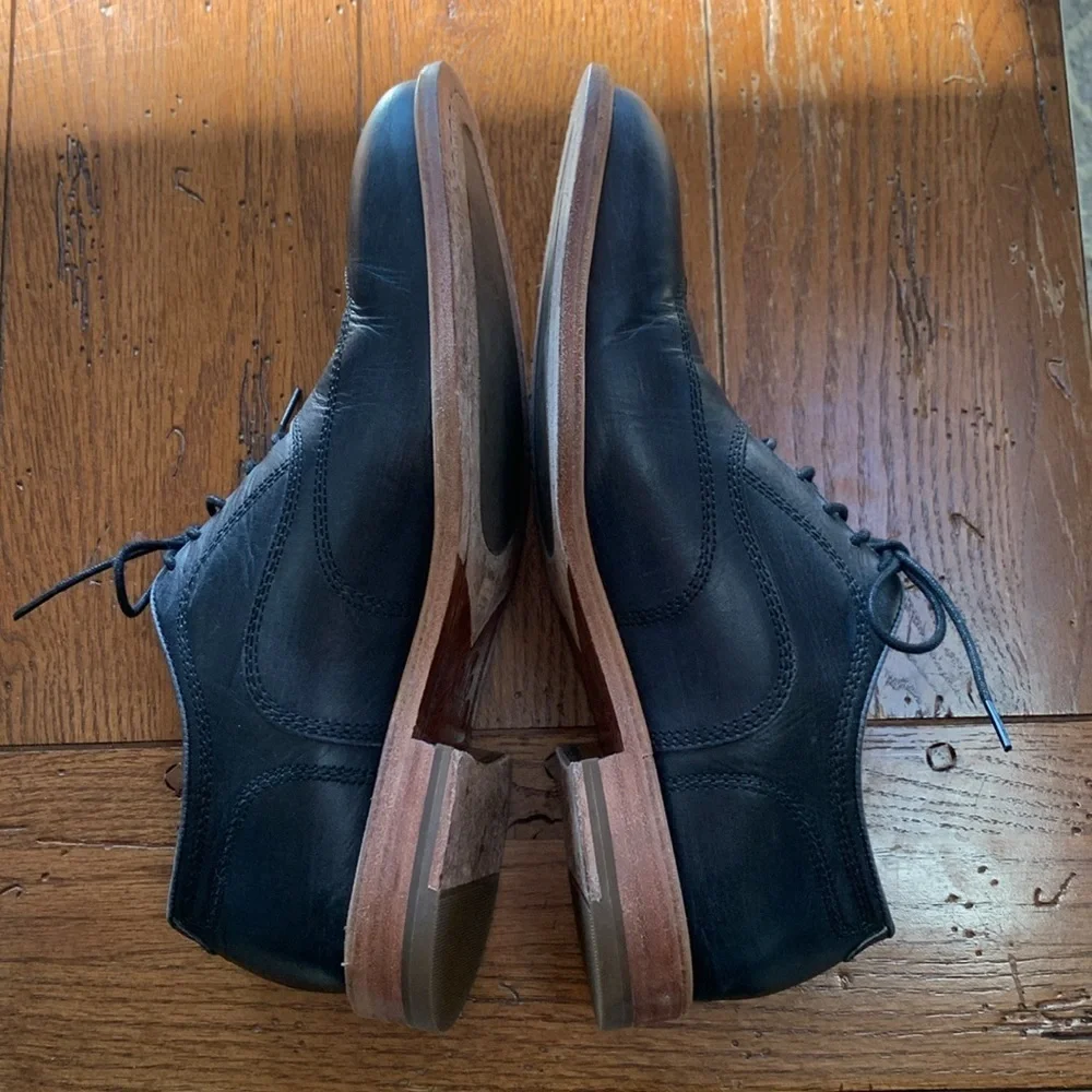 Johnston & Murphy classic wingtip